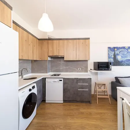 Apartment Pleasant Flat With Shared Pool In Kepez *